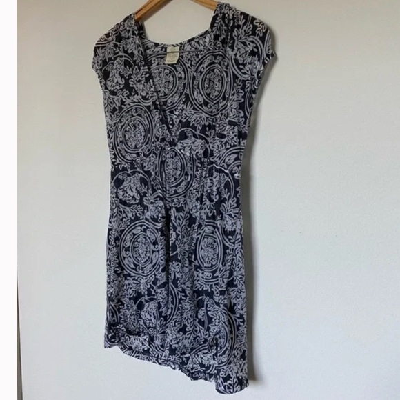 The Balance Collection by Marika Swimsuit Coverup - Picture 4 of 5